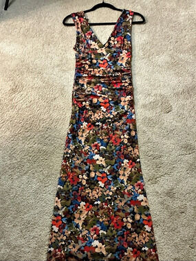Isla Floral Maxi Dress in Black & Multicolor Size Small NWT